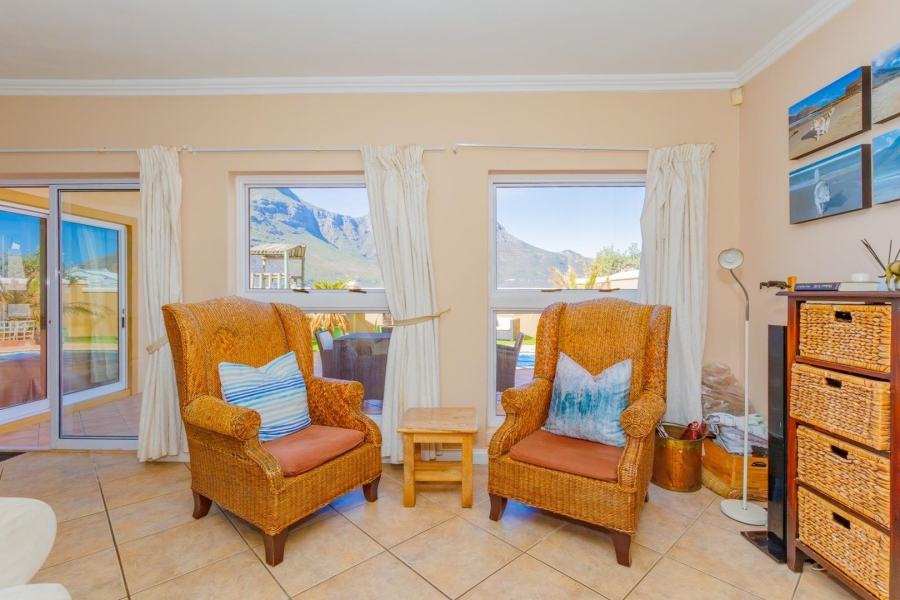 To Let 3 Bedroom Property for Rent in Northshore Western Cape